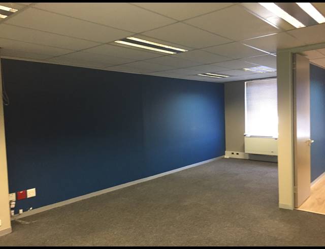 305M² OFFICE TO LET IN MOWBRAY